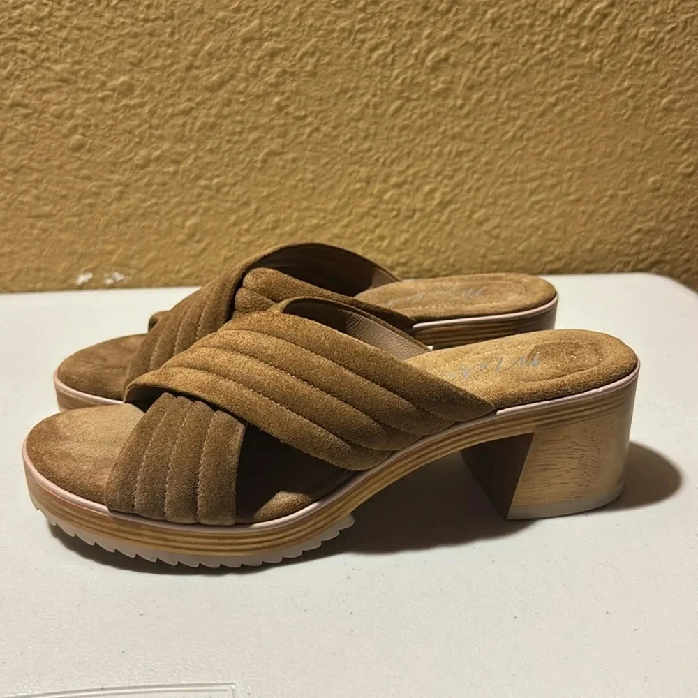 Matisse SUEDE HIPPIE 1970S STYLE PLATFORM CLOG SANDALS BEIGE TAN SIZE 9